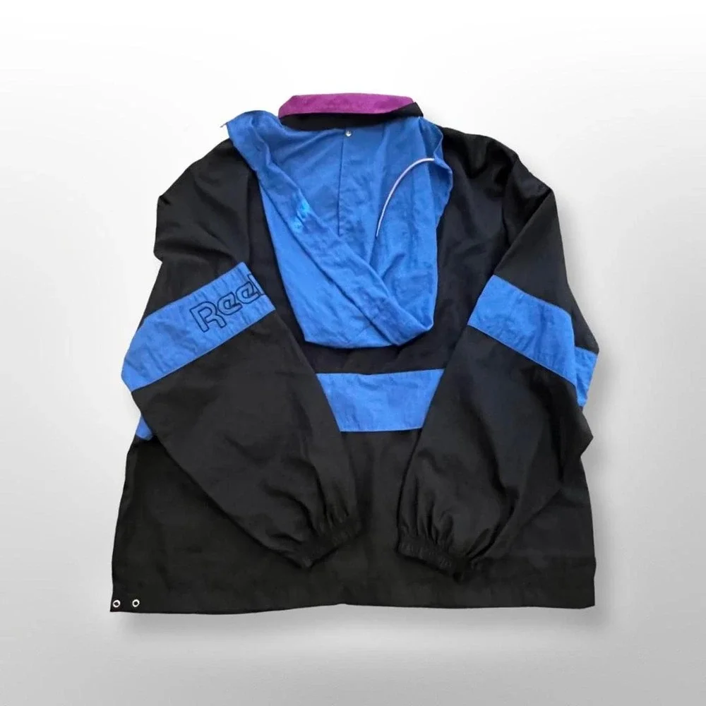Reebok zip up jacket excellent